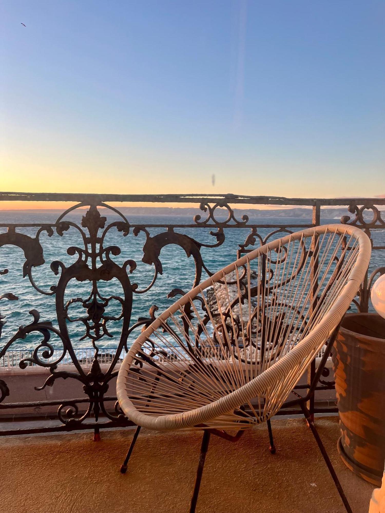 Appartement Sur La Corniche Kennedy Face A La Mer Marsella Exterior foto